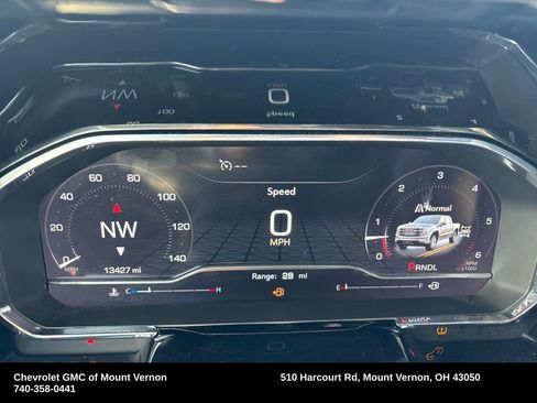 Used 2025 GMC Sierra 1500 SLT image 17