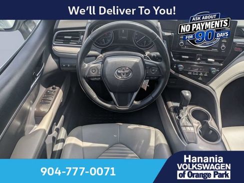 Used 2023 Toyota Camry SE FWD image 14