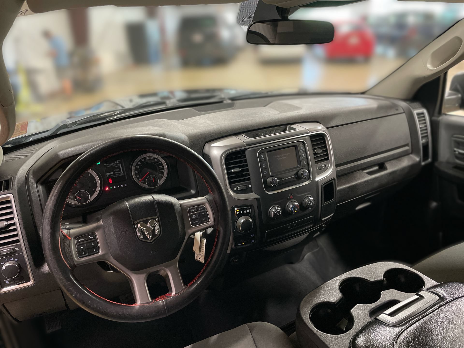 Used 2022 RAM 1500 Classic SLT AWD/4WD image 17