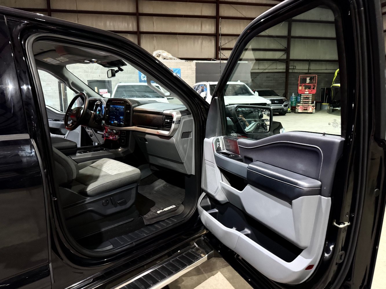 Used 2023 Ford F150 XLT w/ Equipment Group 302A High AWD/4WD image 25