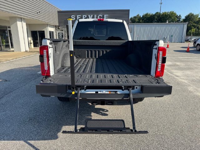 Used 2025 Ford F250 King Ranch w/ Chrome Package AWD/4WD image 11