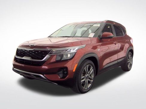 Used 2021 Kia Seltos S AWD/4WD image 3