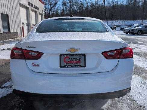 Used 2017 Chevrolet Malibu LS image 7