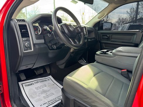 Used 2016 RAM 1500 Express image 11