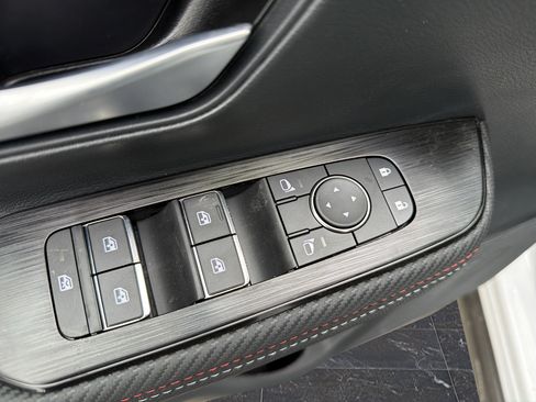 New 2026 Nissan Kicks SR w/ Cold Weather Package FWD image 24
