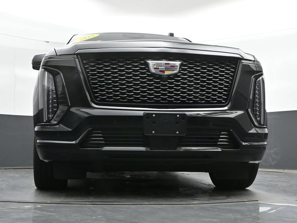 Used 2025 Cadillac Escalade Sport w/ Touring Package AWD/4WD image 44