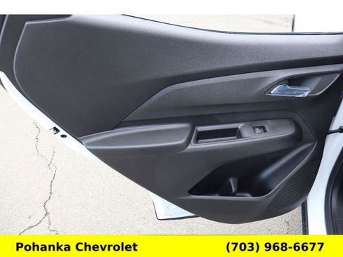 New 2027 Chevrolet Bolt LT w/ Comfort Package image 24