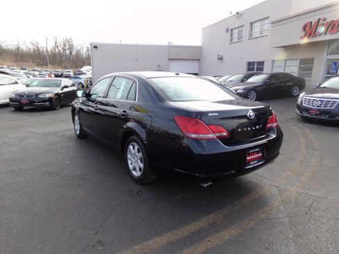 Used 2009 Toyota Avalon XL image 8