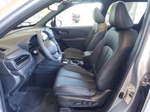 Used 2025 Subaru Forester Limited w/ Popular Package AWD/4WD image 17