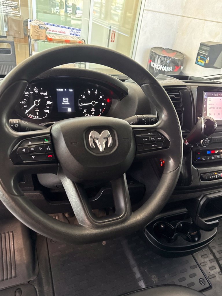 Used 2022 RAM ProMaster 2500 w/ Driver Convenience Group FWD image 13