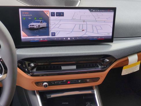 New 2025 BMW 330i xDrive 330i xDrive w/ Premium Package image 29