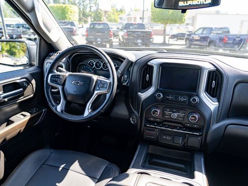 Used 2021 Chevrolet Silverado 1500 RST w/ Convenience Package II AWD/4WD image 25