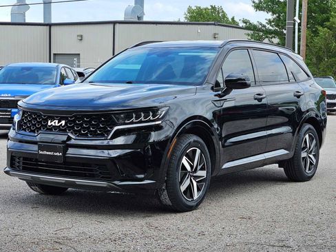 Used 2022 Kia Sorento S FWD image 10