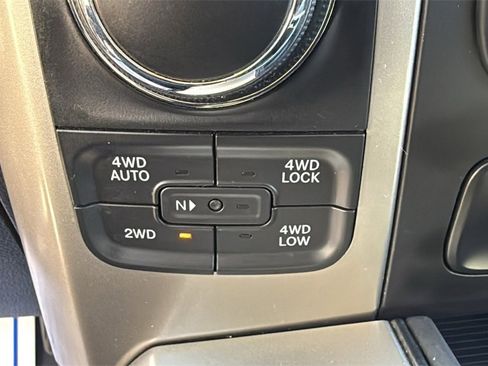 Used 2017 RAM 1500 Big Horn image 23