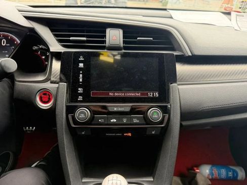 Used 2018 Honda Civic Si image 13