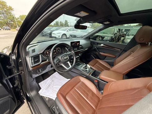 Used 2019 Audi Q5 2.0T Premium Plus w/ Premium Plus Package image 10