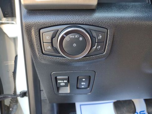 Used 2020 Ford F150 Platinum w/ Equipment Group 701A Luxury image 37