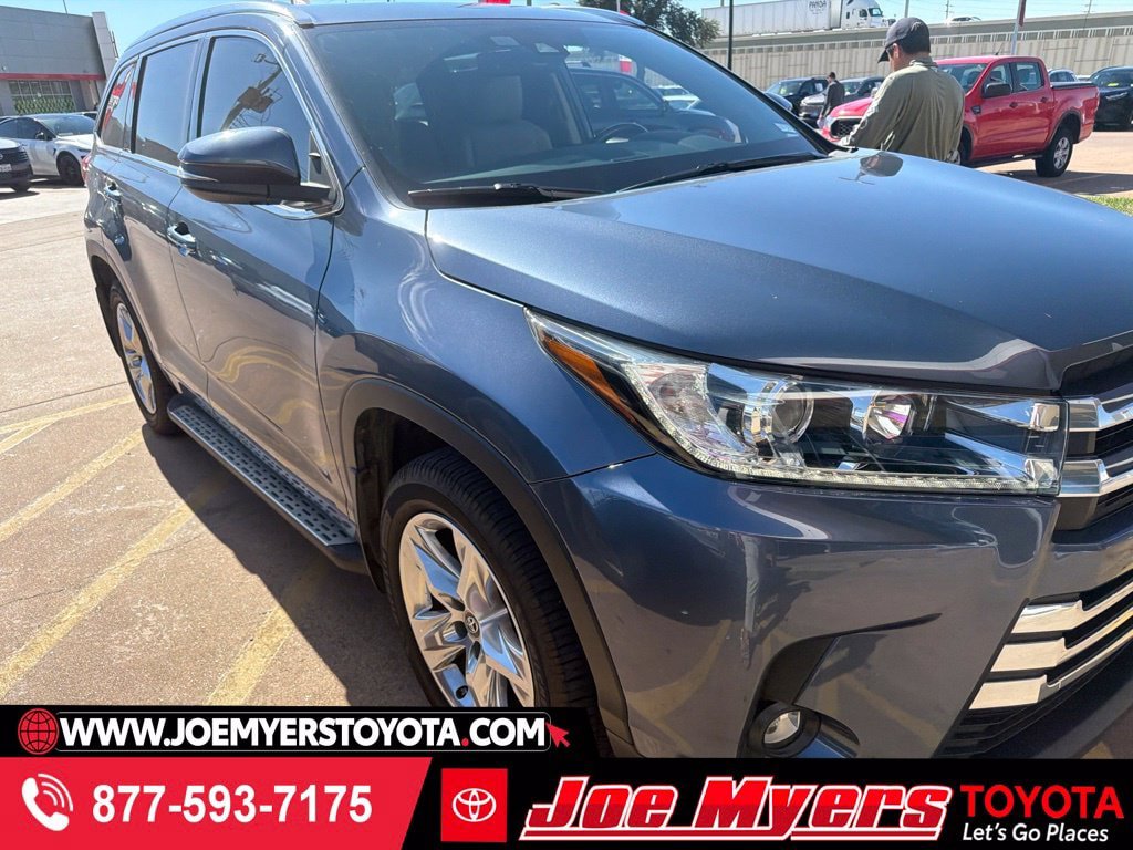 Used 2019 Toyota Highlander Limited FWD image 1