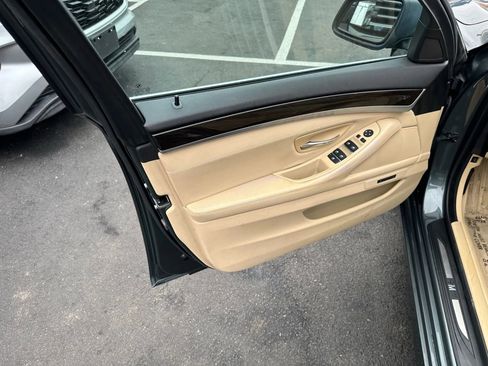 Used 2013 BMW 535i xDrive Sedan image 27