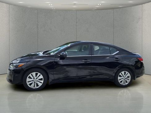 Used 2025 Nissan Sentra S FWD image 2