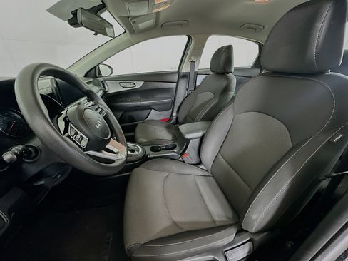 Used 2024 Kia Forte LXS image 13