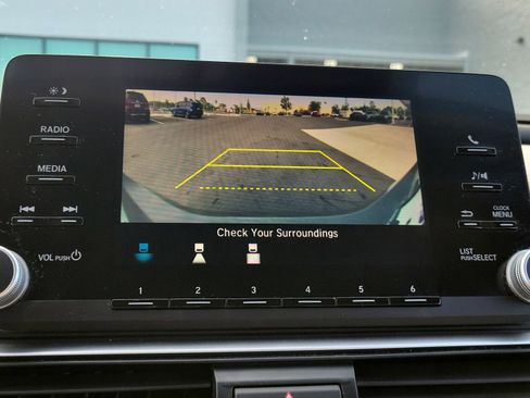 Used 2019 Honda Accord LX image 24