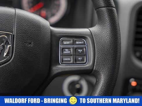 Used 2018 RAM 1500 Express image 30