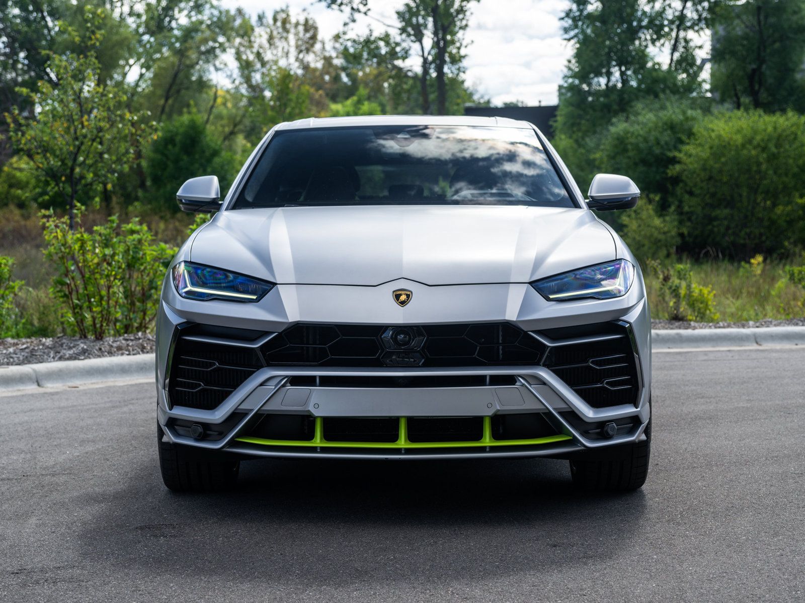 Used 2021 Lamborghini Urus AWD/4WD image 41