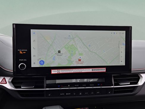 Used 2025 Toyota Sienna XSE w/ XSE Plus Package image 20