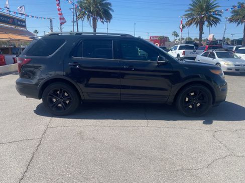 Used 2015 Ford Explorer Sport w/ Equipment Group 401A AWD/4WD image 4