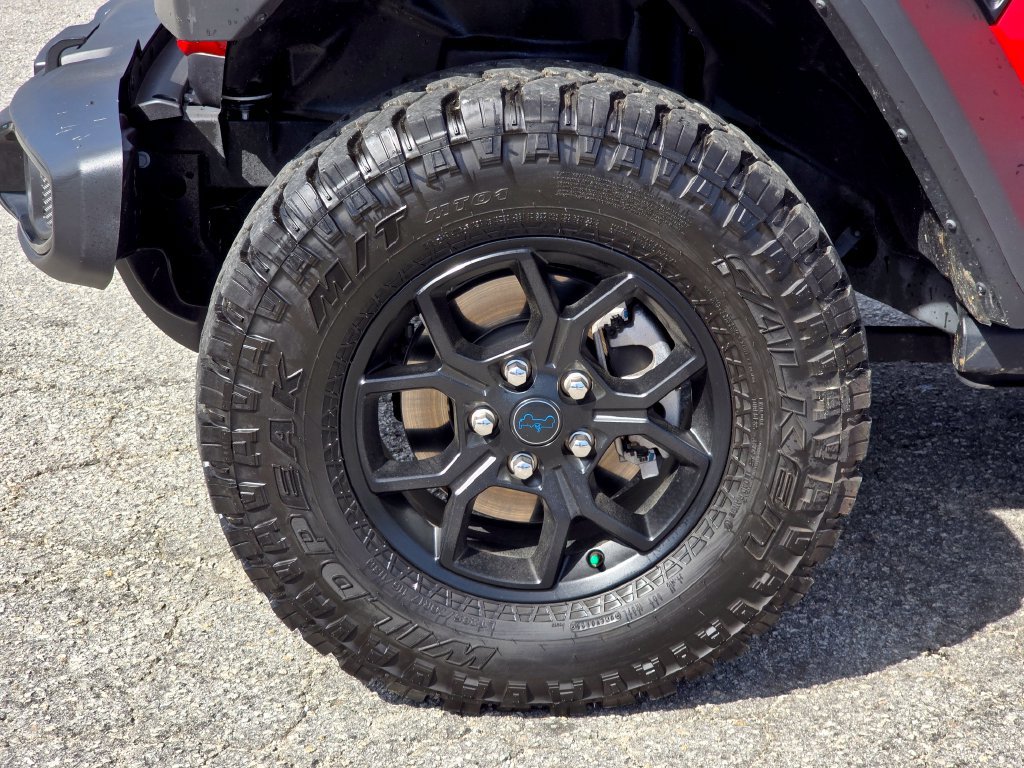 Used 2025 Jeep Wrangler Unlimited Sport S 4xe AWD/4WD image 12