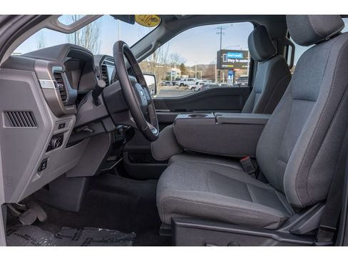 Used 2025 Ford F150 XLT w/ Equipment Group 301A Standard image 15