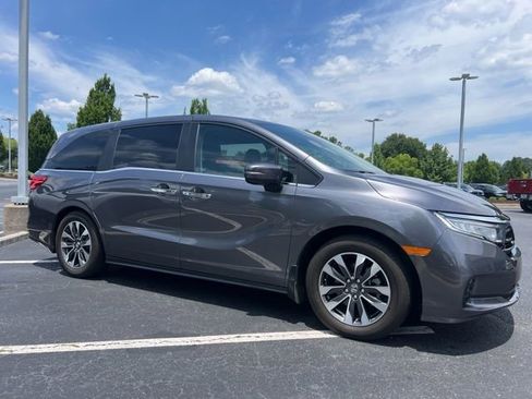 Certified 2024 Honda Odyssey EX-L image 4