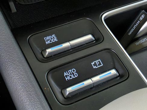 Used 2025 Hyundai Sonata SEL FWD image 14