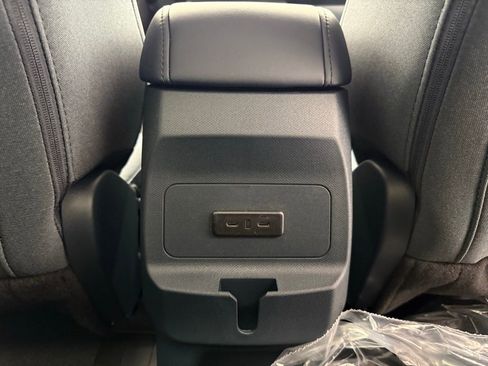 New 2025 Ford Maverick XLT w/ Equipment Group 301A image 25