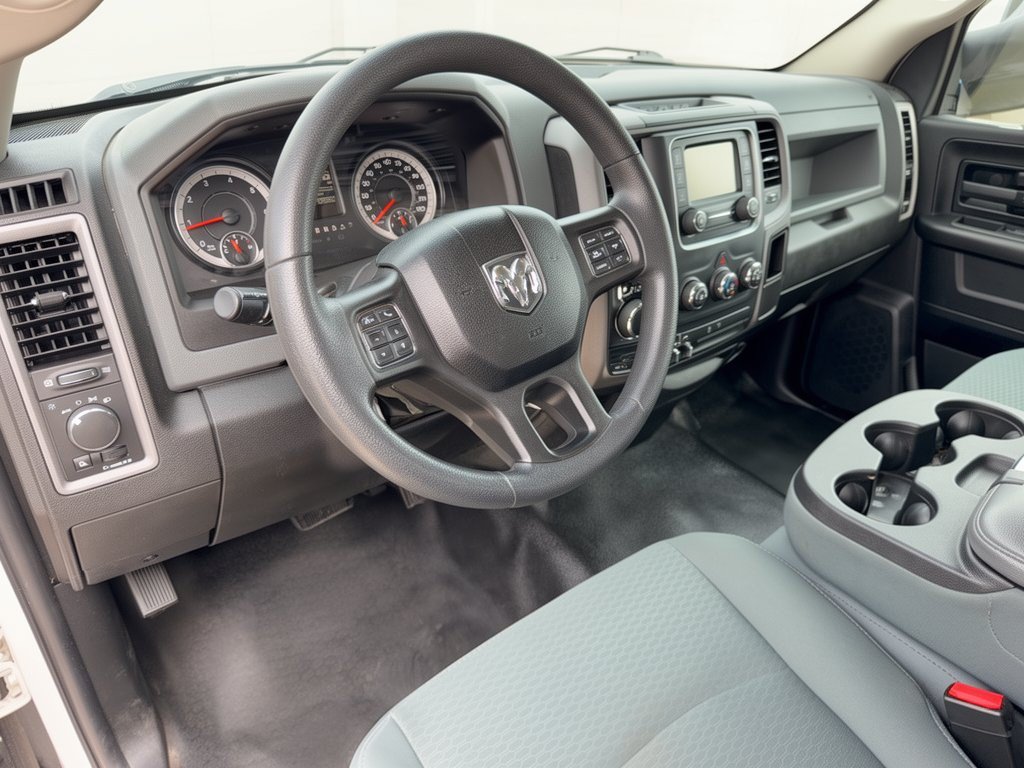 Used 2019 RAM 1500 Tradesman w/ Popular Equipment Group AWD/4WD image 4