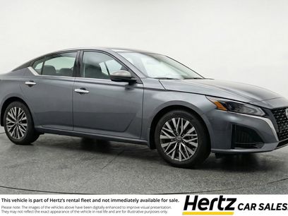 Used 2025 Nissan Altima 2.5 SV