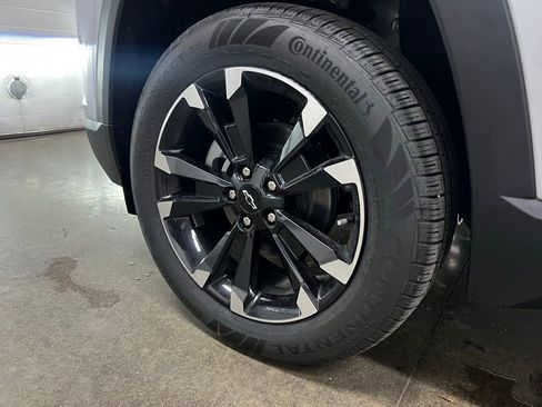 New 2026 Chevrolet Equinox RS w/ Convenience Package III AWD/4WD image 13