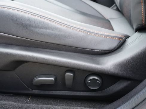 Used 2024 Subaru Crosstrek 2.5i Limited w/ Crosstrek Mirror Package image 16