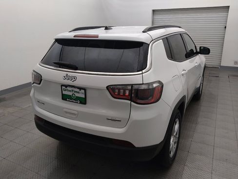 Used 2023 Jeep Compass Latitude AWD/4WD image 7