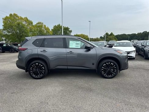 New 2026 Nissan Rogue Dark Armor AWD/4WD image 3