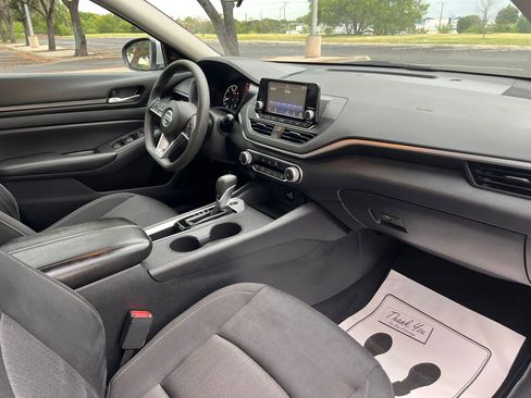 Used 2021 Nissan Altima 2.5 S w/ Driver Assist Package image 19
