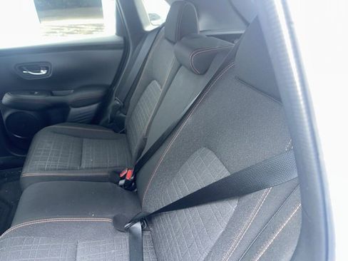 Certified 2024 Honda HR-V Sport image 8