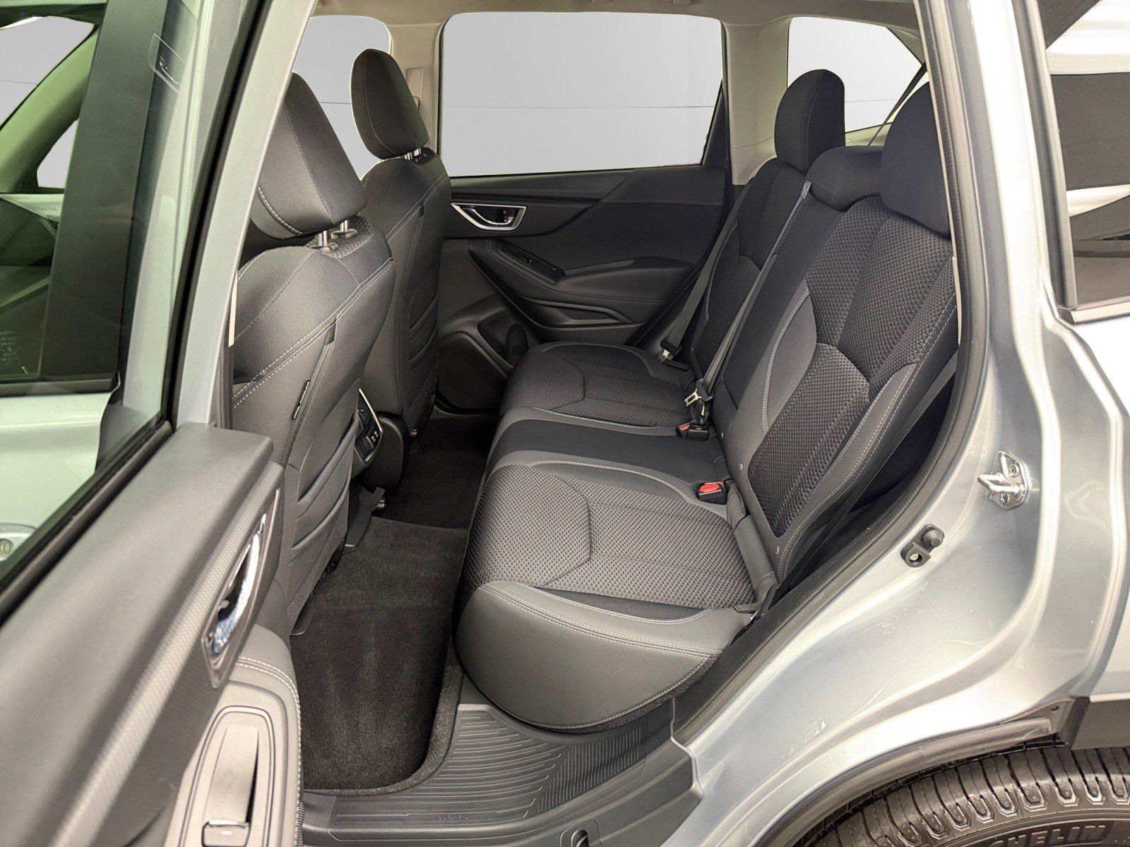 Certified 2022 Subaru Forester Premium AWD/4WD image 13