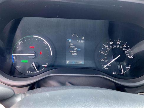 Used 2024 Toyota Sienna XLE FWD image 26