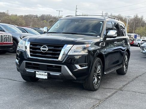 Used 2022 Nissan Armada Platinum w/ Captain's Chairs Package image 17