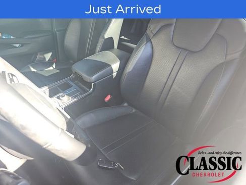 Used 2022 Kia Sorento S image 13