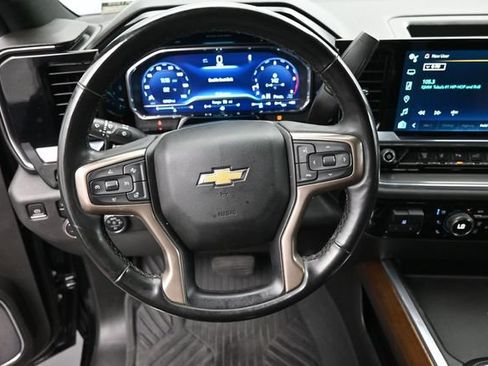 Used 2024 Chevrolet Silverado 2500 High Country w/ High Country Premium Package AWD/4WD image 14