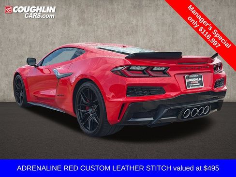Used 2023 Chevrolet Corvette Z06 w/ Stealth Interior Trim Package RWD image 6