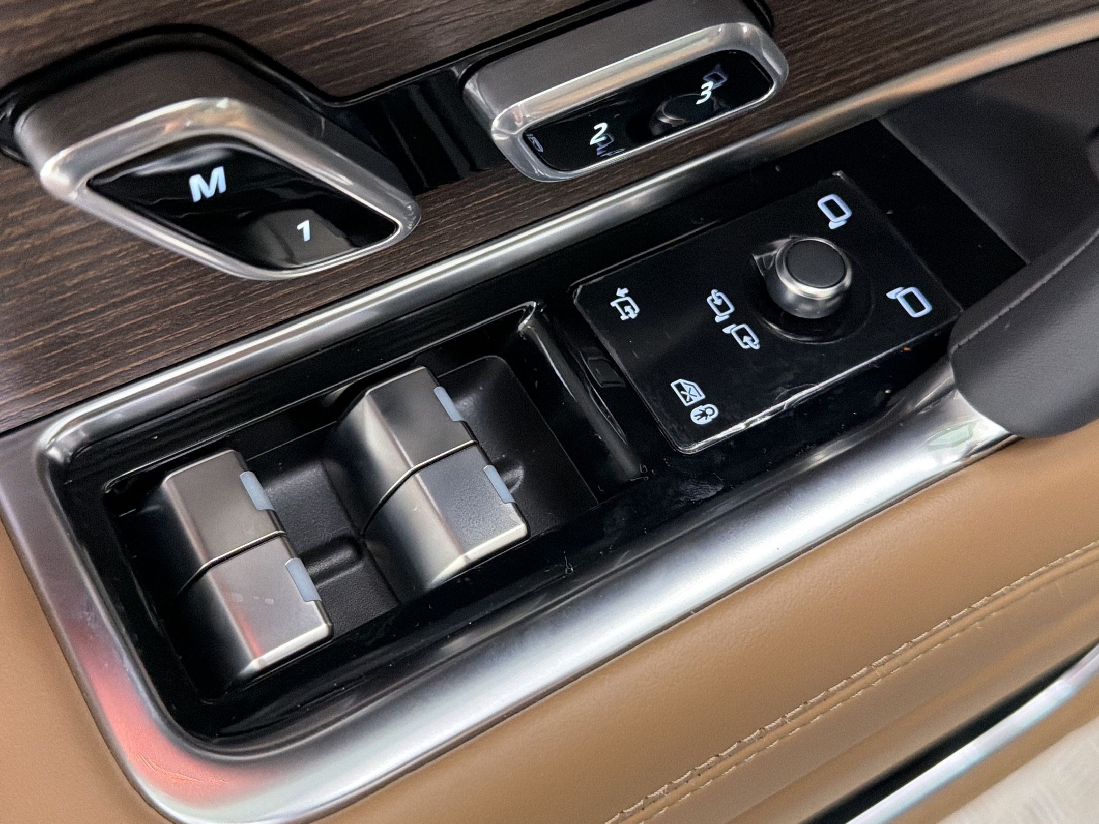 New 2026 Land Rover Range Rover SE AWD/4WD image 15